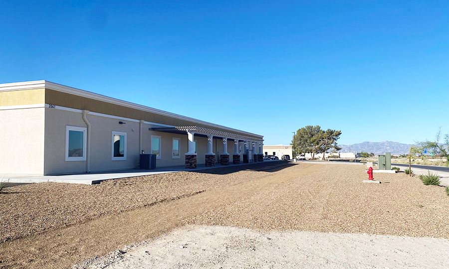 2041 E Calvada Blvd N front picture (jpg)